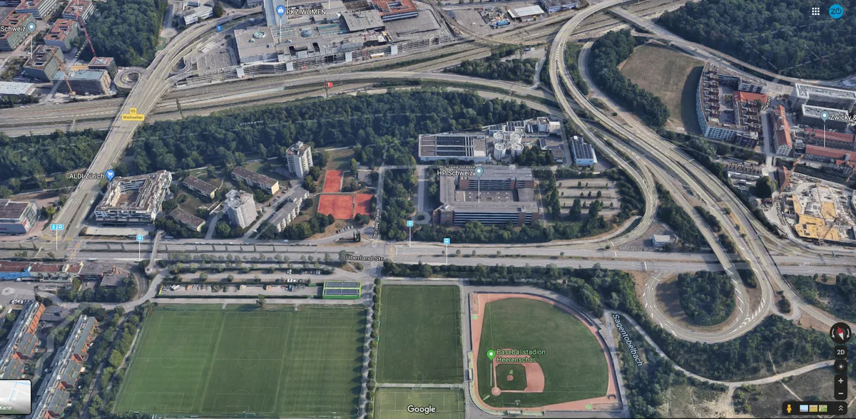 Hornbach gehört neu das HP-Areal zwischen der zweispurigen Überlandstrasse und dem Autobahnzubringer. (Foto: Google Maps)