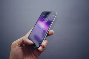 25_kommunikation_pixabay_phone-916392 Ein Mann, der einen Bekannten telefonisch mit dem Tod bedrohte, ist vom Bezirksgericht Hinwil verurteilt worden.