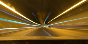 lights-1577471_1920 Das fehlende Stück in der Oberlandautobahn könnte in einem tief gelegenen Tunnel realisiert werden.