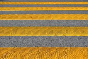 35_zebrastreifen_1_pixabay_3681643_1920 Fussgängerunfall auf Fussgängerstreifen: Nicht immer ist der Autofahrer schuld, wie ein Hinwiler Urteil nun zeigt.