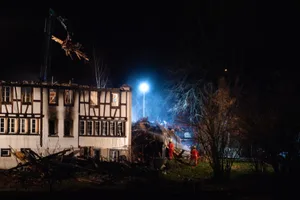 uster_23022020_brandkoppach_sbo_11 Nach dem Bauernhausbrand im Gebiet Koppach in Uster besichtigte die betroffene Familie eine Notwohnung der Stadt., Die Familie verzichtete aber auf den Bezug der städtischen Notwohnung., Die Stadt Uster stellt diese nicht nur für Betroffene eines Brandes zur Verfügung. , Rémy Beusch, Diakon der reformierten Kirche, hat Wohnungen für die Brandgeschädigten Mieter organisiert.