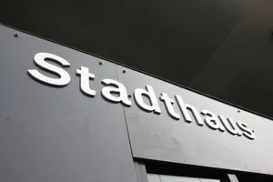 img_1258 Der Bezirksrat rügt auch die Stellungnahme der Sozialbehörde und gibt an, dass er dies künftig nicht mehr tolerieren werde.