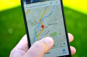 20_navigation_smartphone_pixabay_2198559 Dank der Daten eines illegal eingesetzten GPS-Senders wusste ein Stalker immer, wo sich das Auto seiner Ex-Freundin befindet.