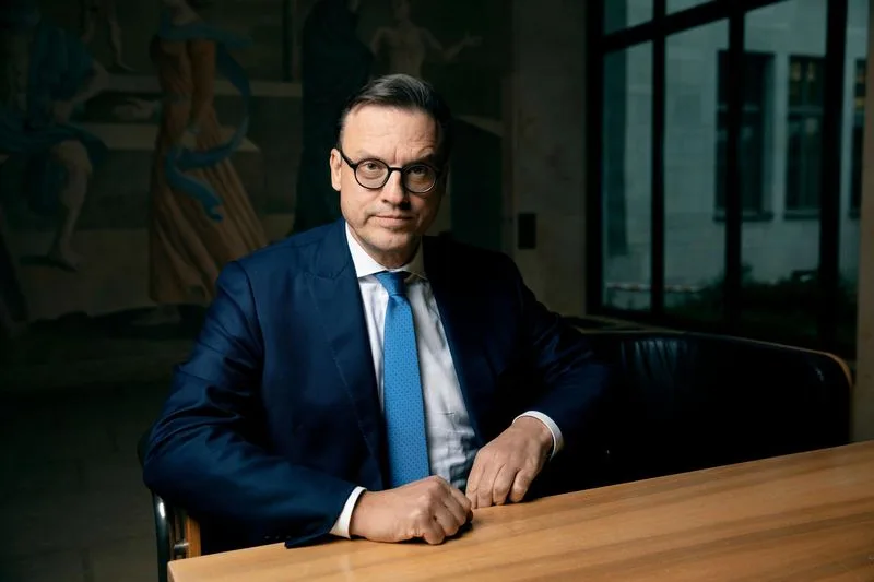 38jpnptw4i282ui9qi9qkr Patrick Frost ist CEO von Swiss Life.