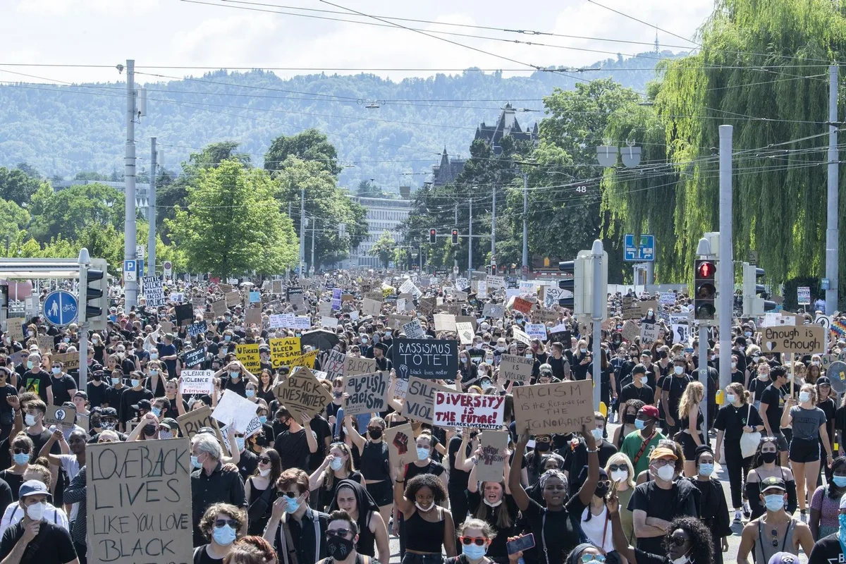 Die «Black Lives Matter»-Demonstration in Zürich vom 13. Juni zog über zehntausend Personen an.