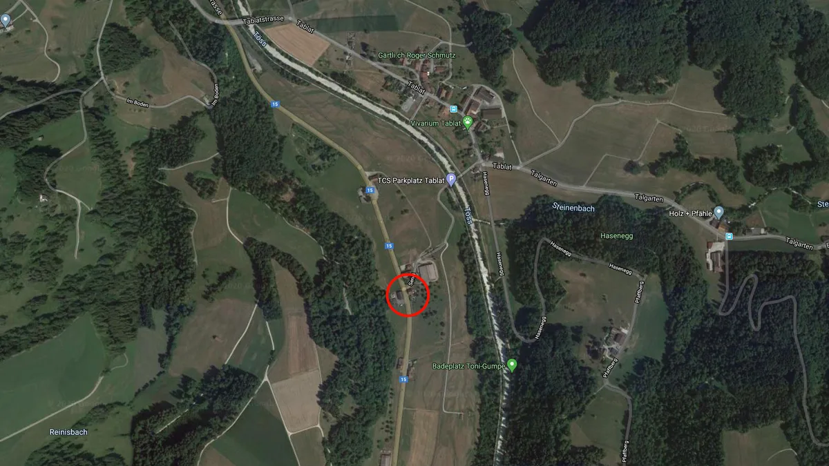 Der Verkehrsunfall hat sich in Wila auf der Höhe Abzweigung Sengistrasse ereignet.
