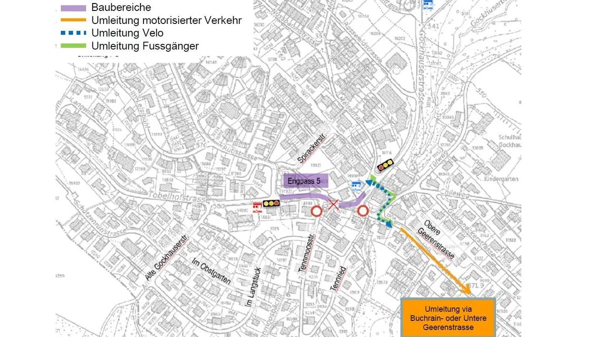 geerenstrasse Die Einmündung der Oberen Geerenstrasse bleibt während zwei Tagen für den motorisierten Verkehr gesperrt.