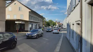 20200817_182832 In den Stosszeiten ist im Zentrum schon heute kaum mehr als Tempo 30 möglich., Das Stägenbuck-Quartier bekommt nun auch Tempo 30, ein weiterer Rekurs hätte es schwer.