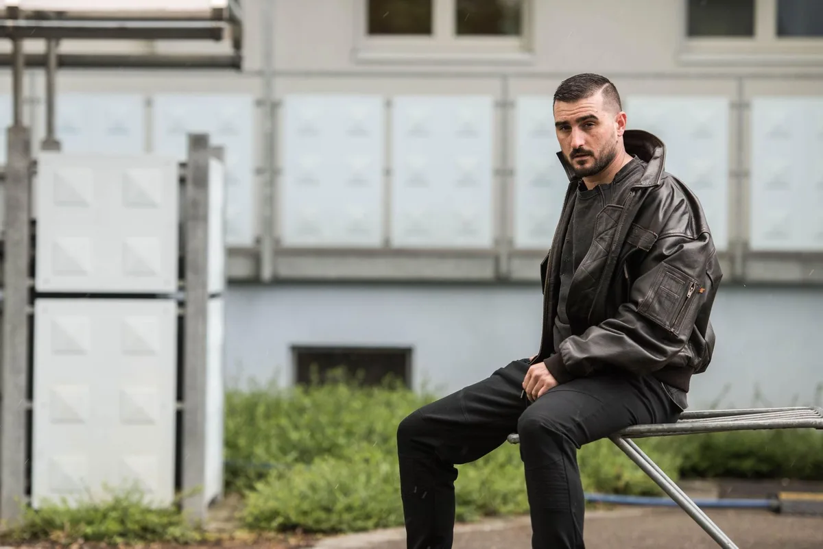ex1ja3etkb3bwdpkqfj9zt «Ich funktioniere seit dem Tod meines Stiefsohns nur im Stand-by-Modus»: Samir Jebeniani alias Rapper und Produzent ZH Beats.