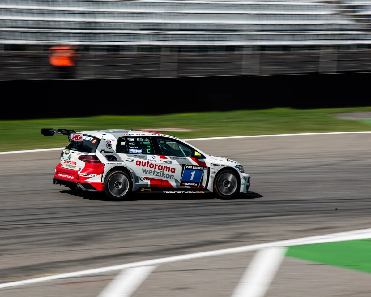 _dsc7900 Mit der Nummer 1 auf Rang 1: Das siegreiche Wetziker Auto.