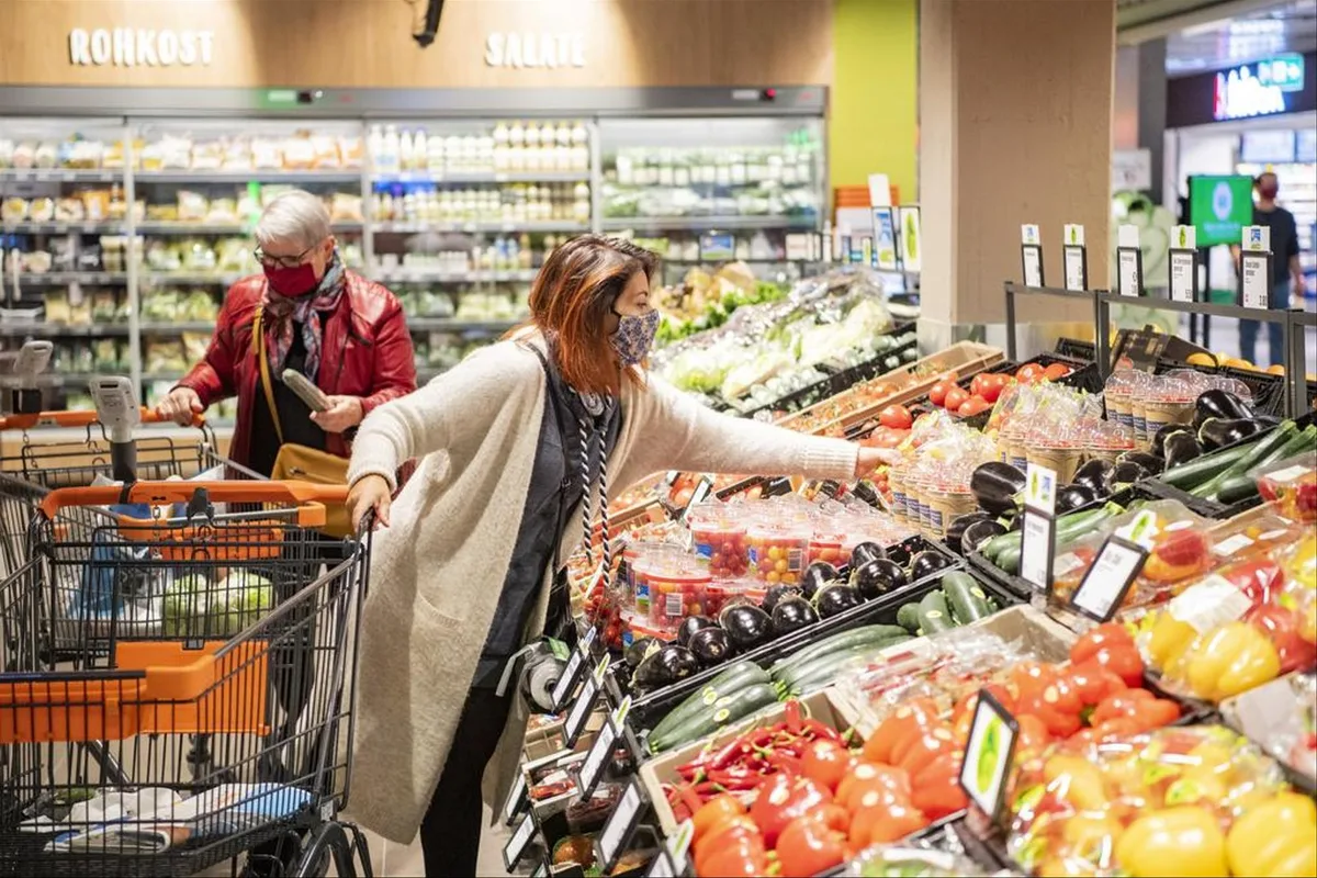 Die Wirtschaft befürwortet gezielte Schutzmassnahmen wie die Maskenpflicht, allerdings nur an öffentlich zugänglichen Orten.