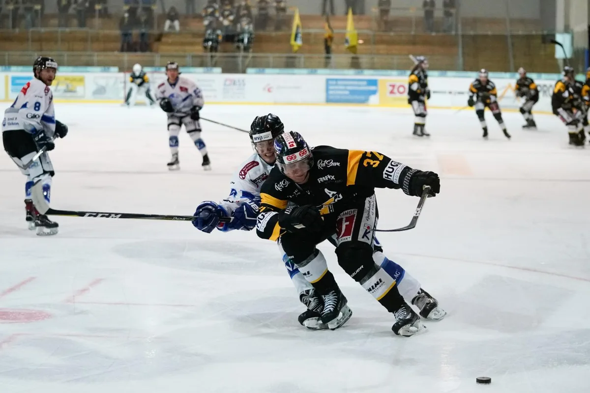 sport_30092020_eishockeywetzikonluzern_dku_6_preview Manuel Laimbacher und der EHC Wetzikon können vorerst nicht mehr um Punkte kämpfen.