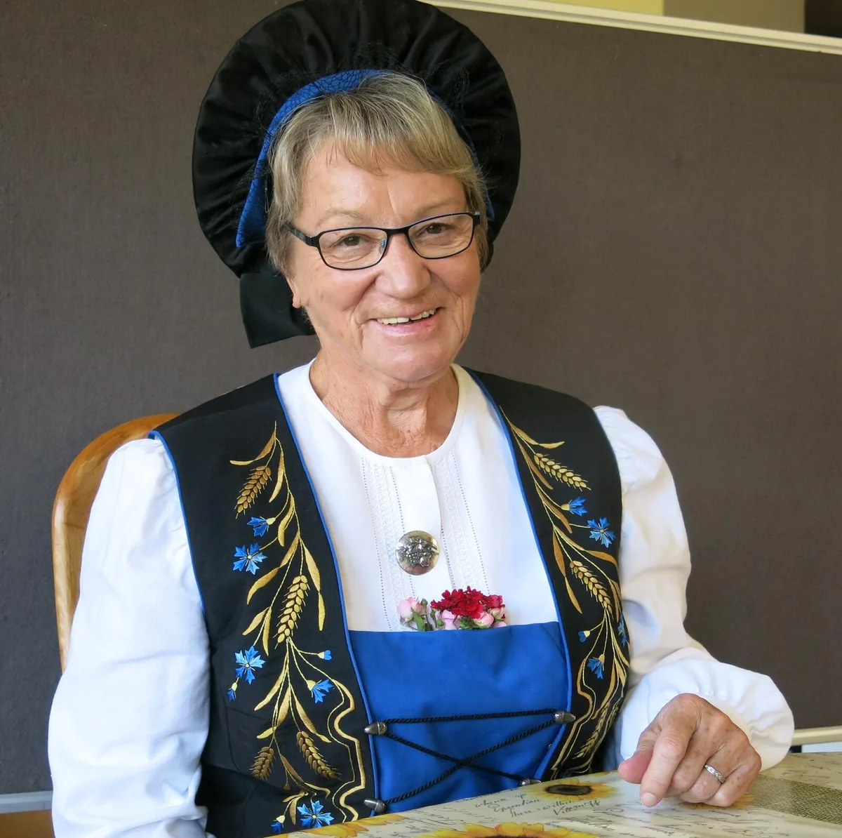 helen_zbinden_28-09-2020 Helen Zbinden findet es schön, wenn die Tracht im Vordergrund steht und nicht die Sängerin.