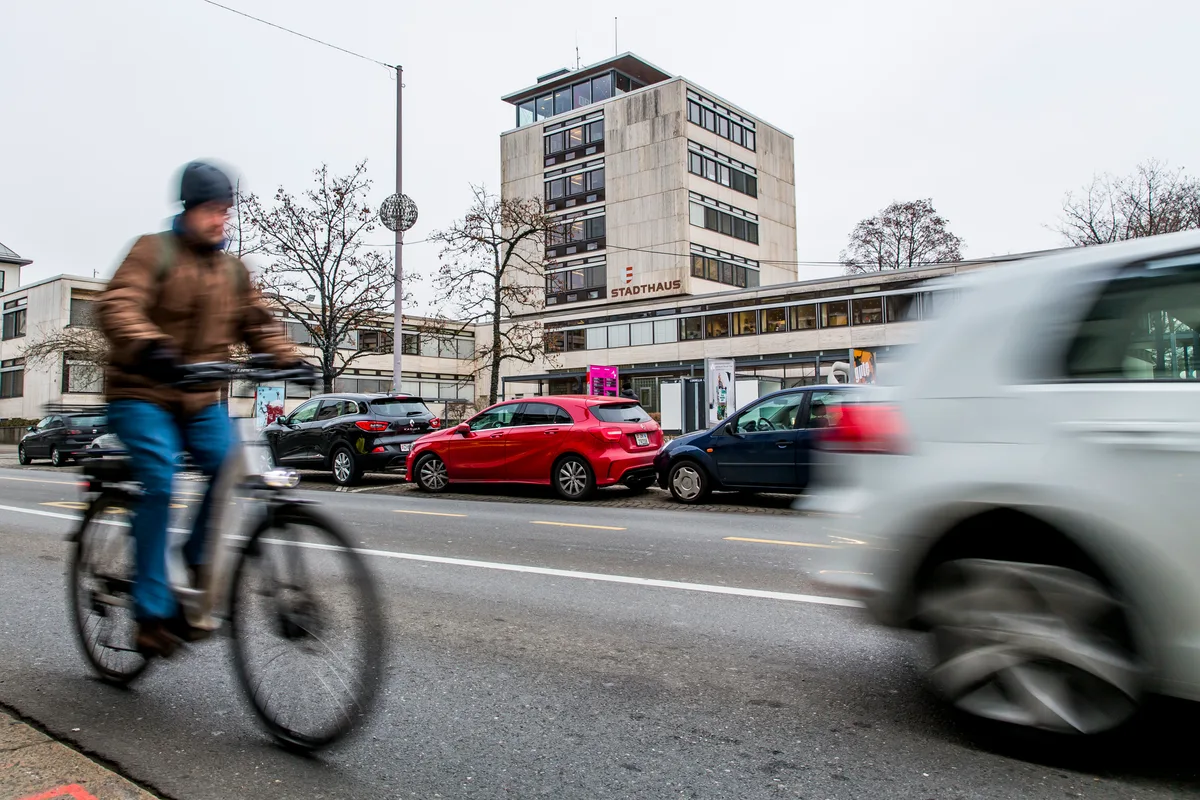 uster_20122016_ppstadthaus_crm_3 Das Verkehrsproblem in Uster beschäftigte diese Woche auch den Kantonsrat.