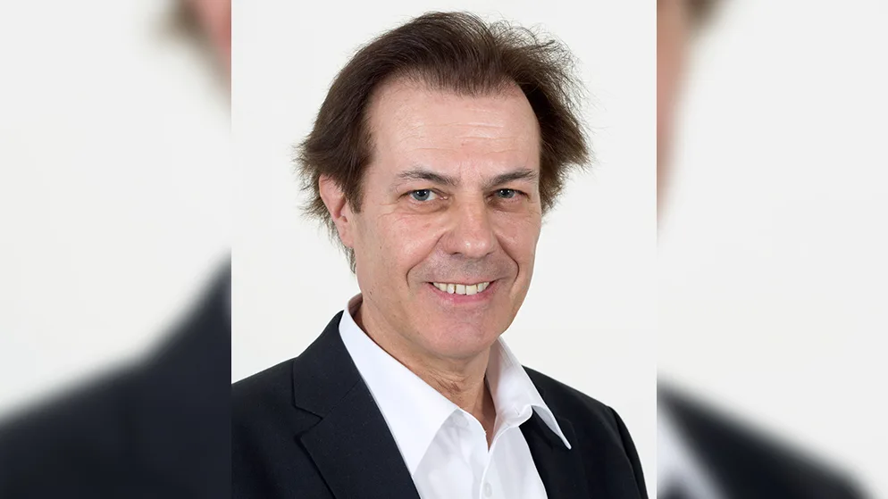 caduff_online Felix Caduff, Präsident der katholischen Synode des Kantons Zürich, ist nicht einverstanden mit den Vorgängen im Bistum Chur.