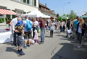 uster-r2_naeniker-chilbi_05052018_jam5 Für die Fortführung der Chilbi mussten die Näniker kämpfen. Der Stadtrat wollte ihnen die finanzielle Unterstützung streichen., Thomas Altenburger ist Präsident des Gemeindevereins Nänikon. Vor einem Jahr hat er erfolgreich für die Dorfbibliothek gekämpft.