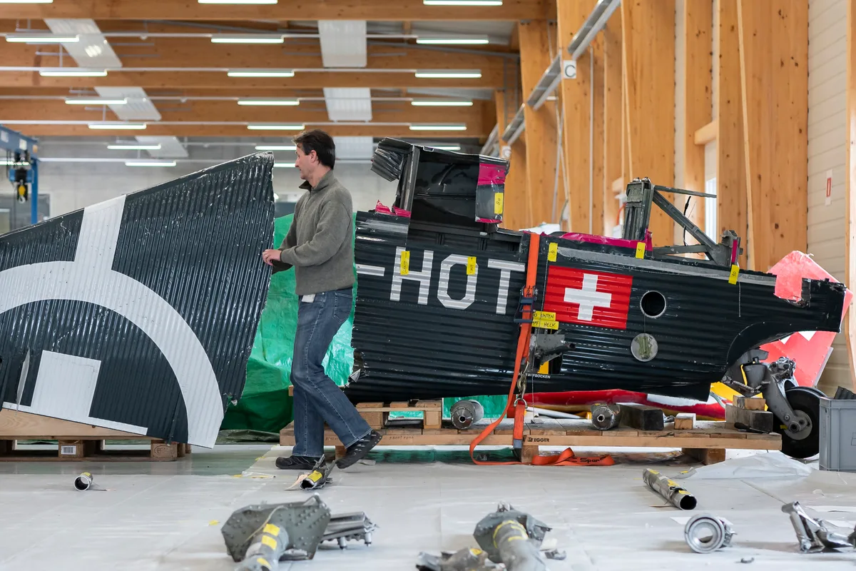 uster_08012020_sust_crm_29 Die Wrack-Teile der Ju-52, die im August 2018 in Graubünden abstürzte, wurde in der Halle der Sust in Payerne untersucht.