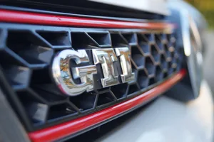 30_golf_gti_pixabay_1260260 Zwei Golf-Fahrer, einer davon mit einem GTI, sind vom Bezirksgericht Uster für eine nächtliche Raserfahrt verurteilt worden.