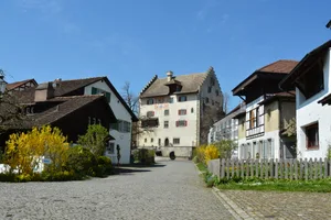 dsc_1642 Die Idylle in Greifensee trügt. Anonyme Schreiber versuchen mit frauenfeindlichen Botschaften die Wahl zu beeinflussen., Gemeindepräsidentin Monika Keller (FDP) war einst selber Opfer sexistischer Propaganda.
