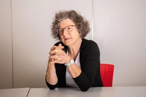wetzikon_11092019_interviewquadrantisieber_sbo_10_0 Sabine Sieber (SP) triumphiert und zieht in den Bezirksrat ein., FDP-Kandidat Othmar Simeon erzielte das beste Resultat., André Büecheler wurde nach nur einer Amtszeit abgewählt., Wurde bereits in stiller Wahl bestätigt: Bezirksratspräsident und Statthalter Hans Rudolf Kocher (EVP)