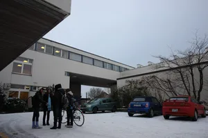 1063774 Die Gemeinderäte Stopper und Schmid wollen die Oberstufenschulgemeinde Nänikon-Greifensee aufrecht erhalten., Oberstufenschulpräsident Ulrich Schmid will die Näniker Schulgemeinde um jeden Preis aufrechterhalten.
