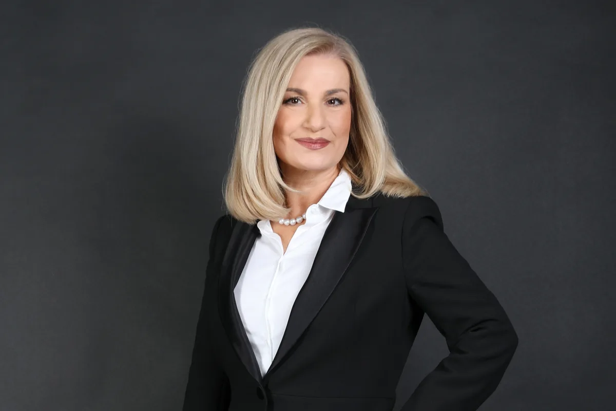 mrm Maria Rita Marty (SVP) fordert, dass der Kanton die Suizidrate offen legt.
