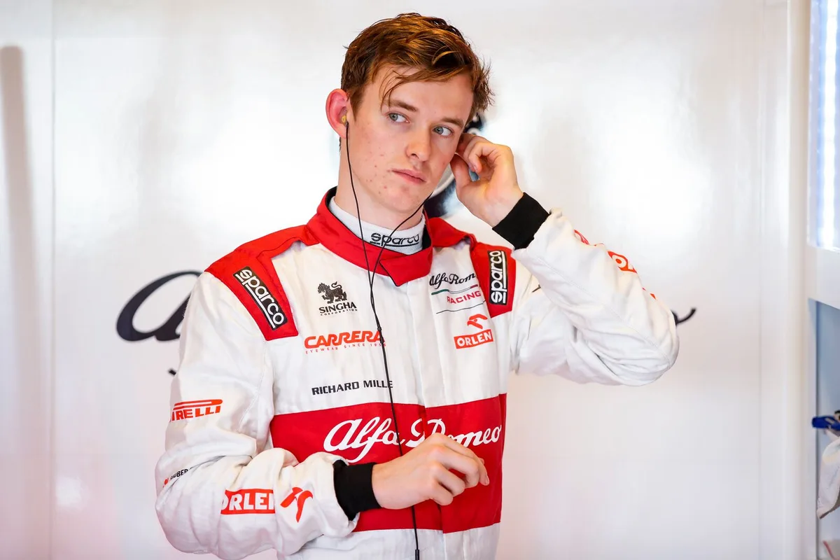 Künftig öfter in Alfa-Kluft: der Brite Callum Ilott.