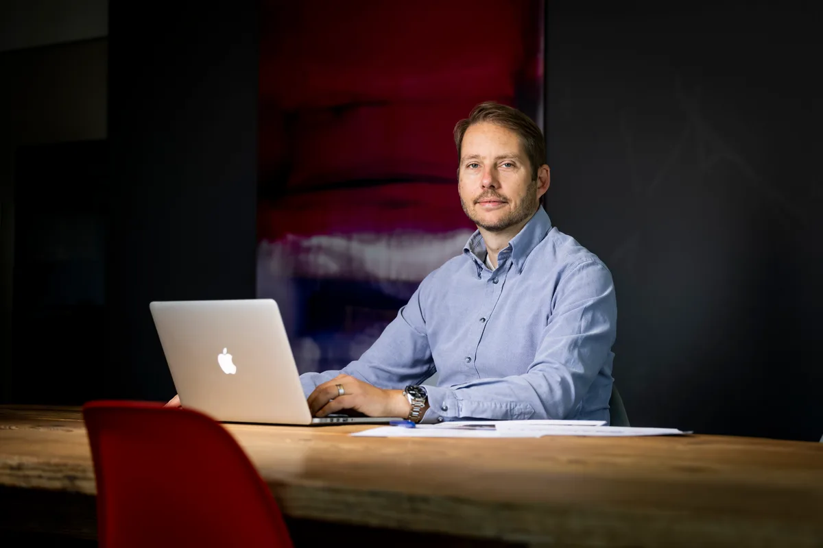wirtschaft_14052021_evrlearn_crm_1 Die von René Beeler entwickelte Plattform Evrlearn ist eine Kombination aus sozialem Netzwerk und Online-Marktplatz.