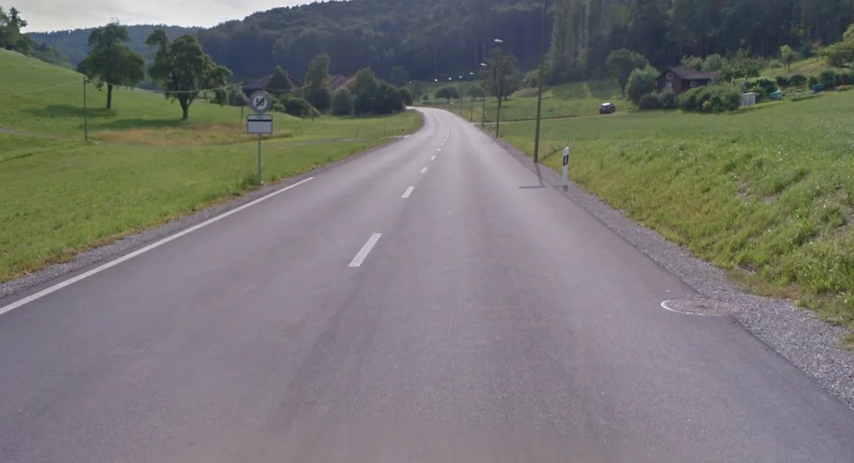 schlatt2 Die Strasse von Waltenstein nach Elgg wird abschnittsweise saniert.