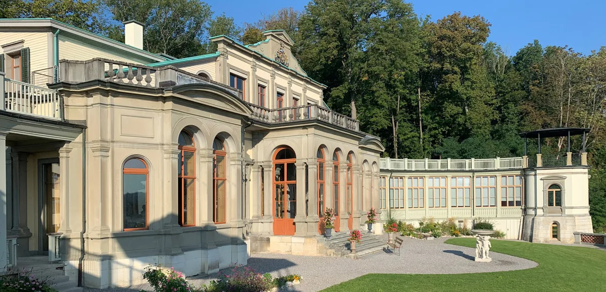 avsf5jzsk2xbtkvkvg6qvo So schön kann das Impfen sein: Schloss Charlottenfels, das kantonale Impfzentrum Schaffhausen.