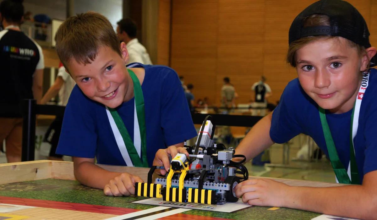 1-_platz_elementary Elias Looser und Elias Zimmerli gewinnen den 1. Platz in der Kategorie Elementary., Aaron Griesser (Wolfhausen) gewinnt mit seinem Teampartner David Jenny den 1. Platz in der Kategorie Senior.