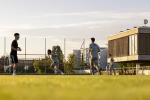sport_10082021_fbbeilage_crm_4_preview Trainingsalltag im mondänen Griespark: Kann das neu formierte Volketswiler Team in der 2. Liga mithalten?