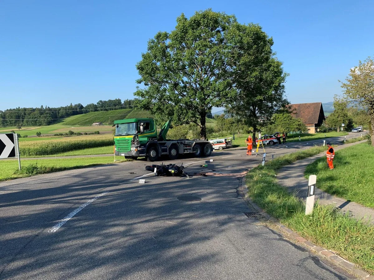 Der Unfallort in Grüningen.