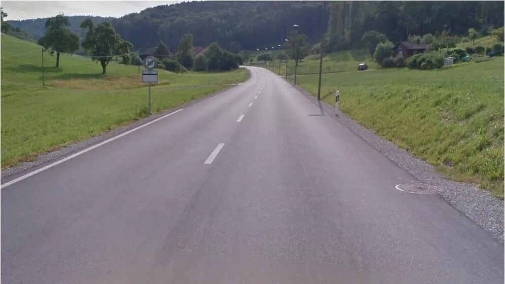 Die Strasse von Waltenstein nach Elgg wird abschnittsweise saniert.