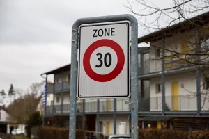 https-zueriost-ch-sites-default-files-media-2021-10-13-a23p2517-jpg In immer mehr Gemeinden im Zürcher Oberland wird die Einführung und Ausweitung von Tempo 30 geprüft.