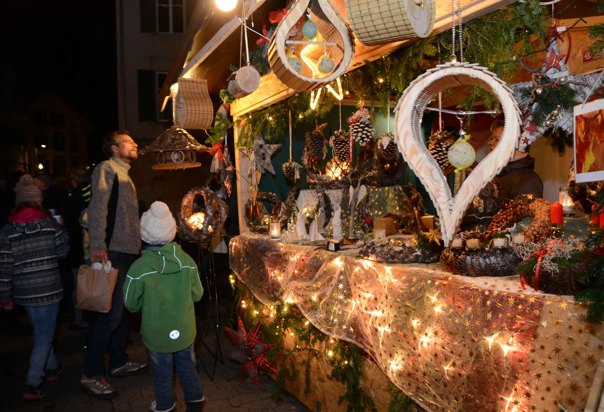 Wird es dieses Jahr in Wald nicht geben: Weihnachtsmarktstände.