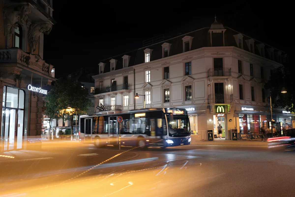 vzo-bus-uster-by-night-2300x2335px Mit dem Fahrplanwechsel entstehen in der Region neue Nachtbus-Linien.