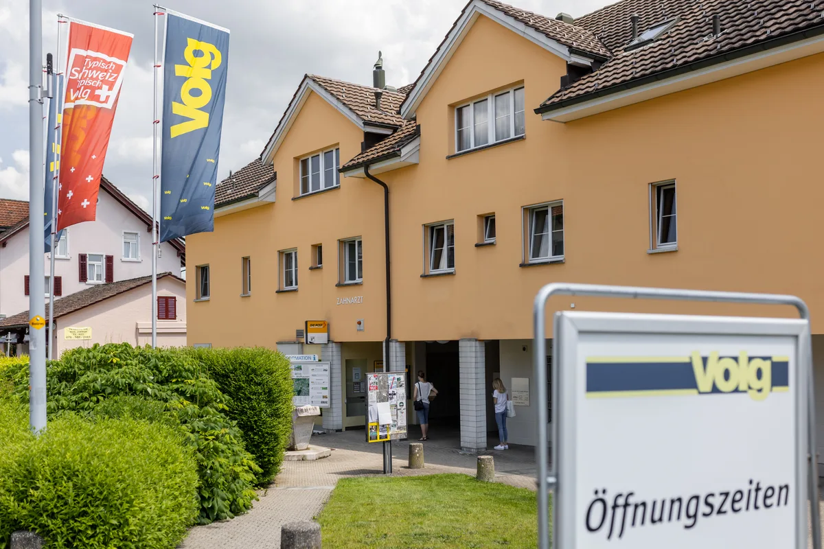 hinwil_11062021_postbubikon_crm_1 Die Postfiliale in Bubikon wird im nächsten Sommer geschlossen und in den Volg integriert.