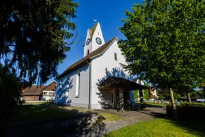 moenchaltorf_kirche_naz-10 Hinter den Mauern der Kirche wurden diese Woche entscheidende Geschäfte beschlossen – und Personalsorgen bekanntgegeben.