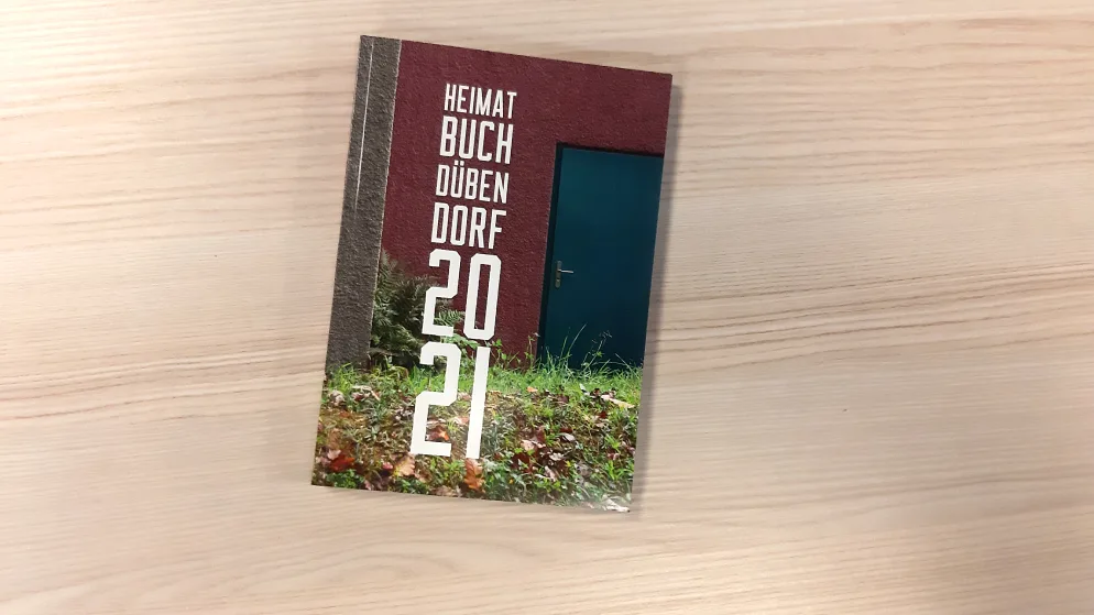 klein_heimatbuch_duebendorf_2021_0 Das Heimatbuch erschien seit 1947 ohne Unterbruch – das hier ist die 75. Ausgabe.