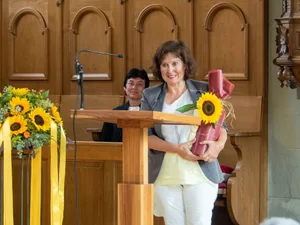 anna-maria-caldarulo-herz-jesu-turbenthal Anna-Maria Caldarulo und ihre Kollegen aus der Kirchenpflege möchten keine weitere Amtszeit absolvieren., Dieser Entscheid habe für alle Mitglieder private Gründe. Unstimmigkeiten mit Pfarrer César Mawanzi gebe es keine., Die Kirchenpflege muss diverse Aufgaben wahrnehmen: Wie hier die Organisation der Renovation des Kircheninnenraums 2020.