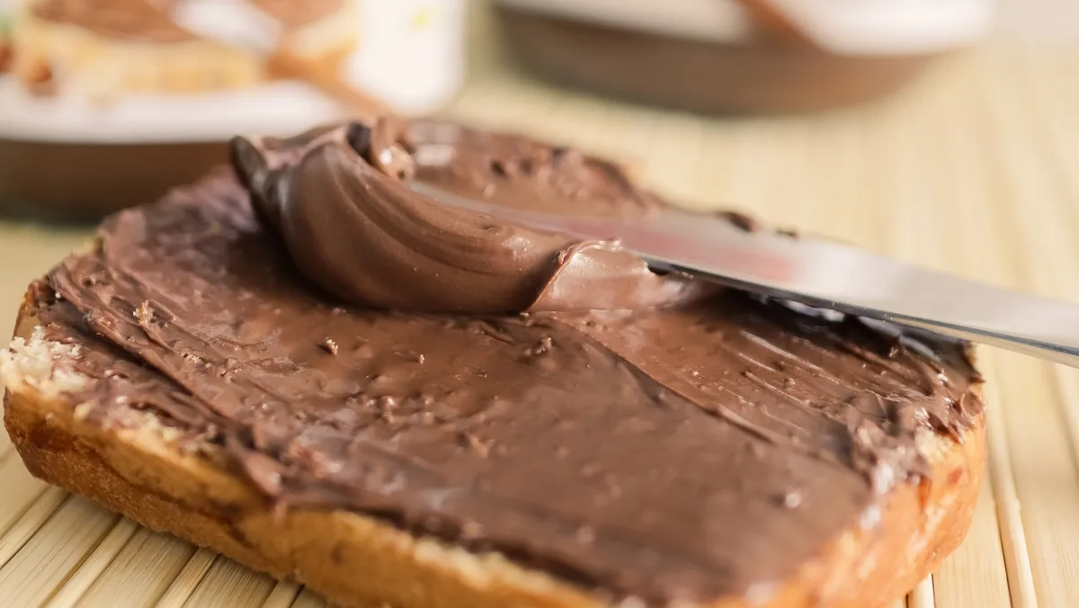 https-zueriost-ch-sites-default-files-media-2022-02-10-nutella-jpg