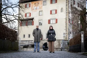 uster_25022022_politikgreifensee_crm_12 Ueli Sonderegger und Monika Keller kämpfen ums Greifenseer Gemeindepräsidium., Ueli Sondergger (GLP) will, dass der Gemeinderat mehr auf die Bevölkerung hört., Die amtierende Gemeindepräsidentin Monika Keller (FDP) sagt, dass die Macht des Präsidiums überschätzt wird.