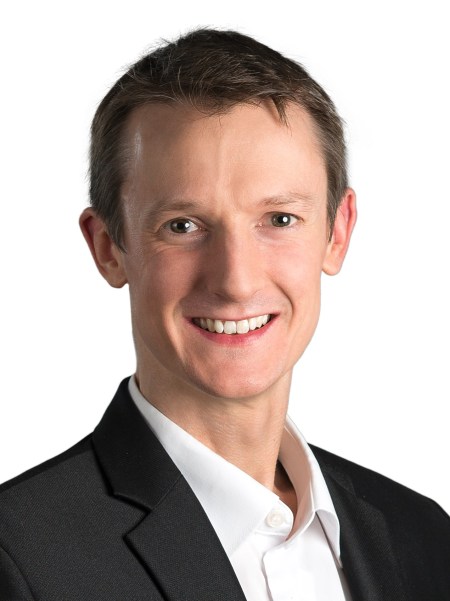 Porträtbild von Adrian Ineichen (FDP)