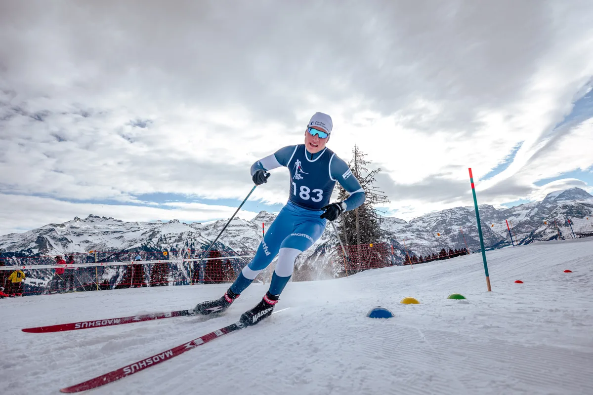 https-zueriost-ch-sites-default-files-media-2022-03-14-lorishanselmann-jpg Loris Hanselmann absolvierte erstmals «den richtigen Engadiner»., Nach zwei Jahren pandemiebedingter Pause fand der Engadin Skimarathon wieder statt., Rund 11'000 Läuferinnen und Läufer nahmen die 52. Austragung in Angriff., Die glücklichen Sieger: Roman Furger und Nadja Kälin.
