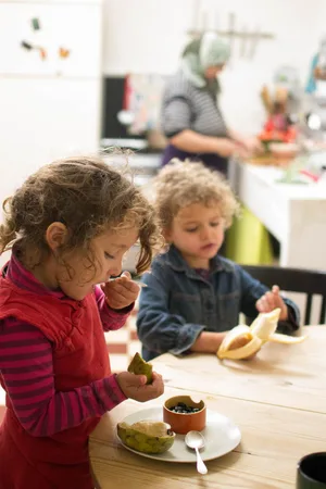 angela-mulligan-pjjcl8uj7dg-unsplash Unabhängig vom Postulat passt die Primarschule die Tarife für die Betreuung leicht an., Die neue Beratungsstelle wird im Familienzentrum an der Wallisellenstrasse unterkommen. , Die Glatt drückt mehr Wasser in die Baugrube, als das Gutachten vorhergesehen hat.