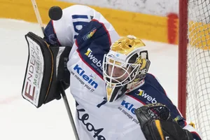 https-zueriost-ch-sites-default-files-media-2022-04-21-20220418192239843_preview-jpg Tim Wolf war im Playoff-Final der wichtigste Spieler für Aufsteiger Kloten.