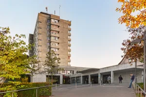 https-zueriost-ch-sites-default-files-media-2022-04-26-gzo_aussenansicht-jpg Das Spital Wetzikon sieht sich als Opfer missbräuchlicher Datenverwendung – eine Ansicht, die das Bezirksgericht nicht stützte.