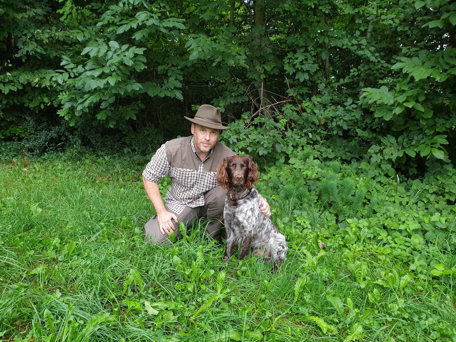 Jagdaufseher Roland Krienbühl wünscht sich die Leinenpflicht im Wald und an den Waldrändern.
