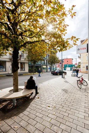 uster_14102016_zentrum_naz-7_preview Hier soll ein Stadtpark entstehen: Der Ustermer Stadtrat will das Stadtzentrum zu einer Begegnungszone machen.